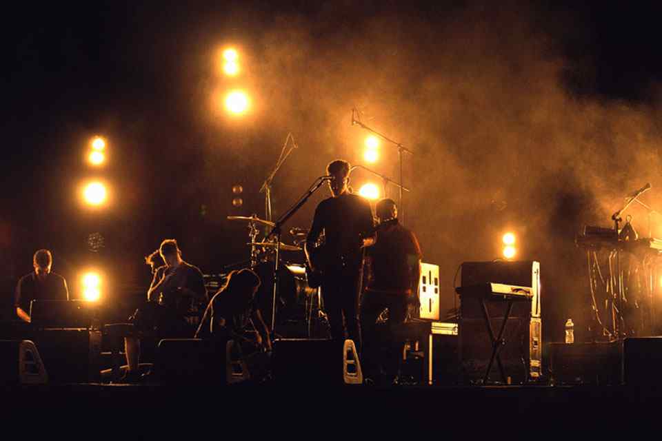 https://sparklerecords.com.au/wp-content/uploads/2017/05/inner_band_03.jpg